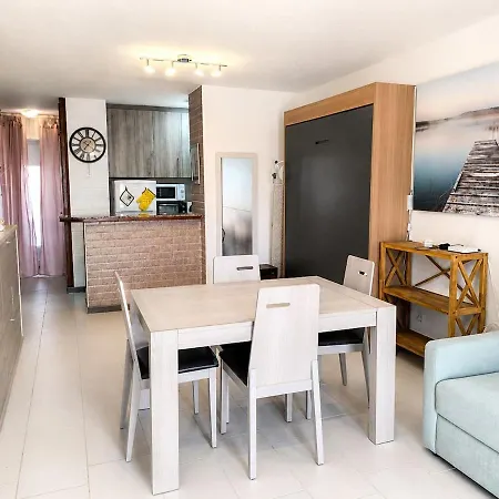 Apartman In Penismar I - On The Beachfront Peñíscola